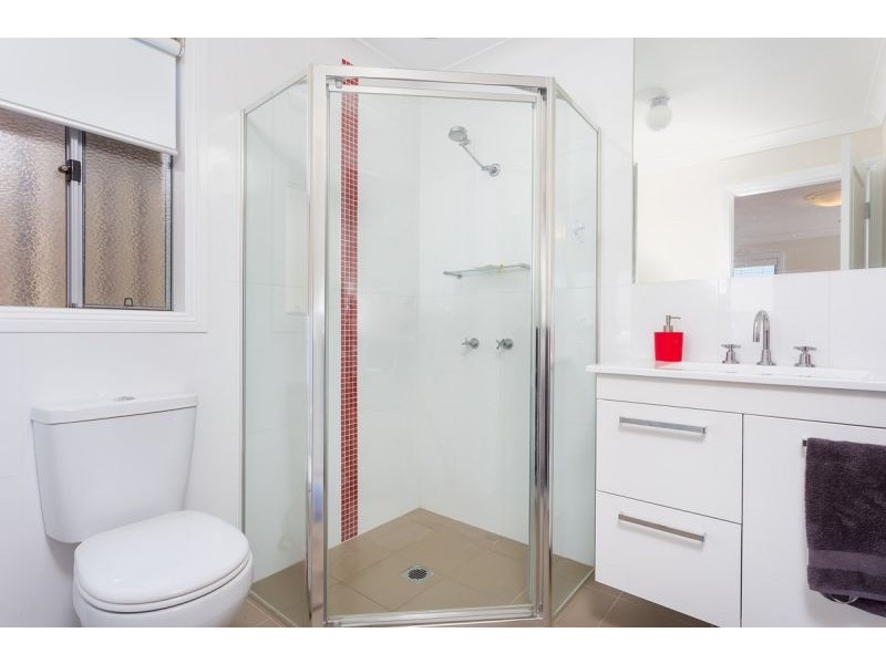 1 Barrington Street, Tatton NSW 2650