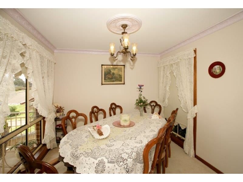 34 Allambie Way, Wagga Wagga NSW 2650