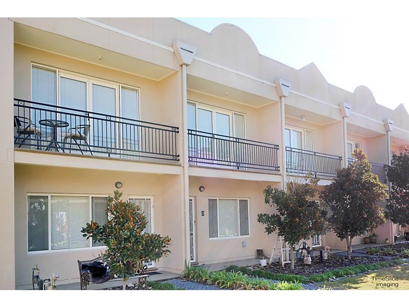 14/20 Travers Street, Central, Wagga Wagga NSW 2650