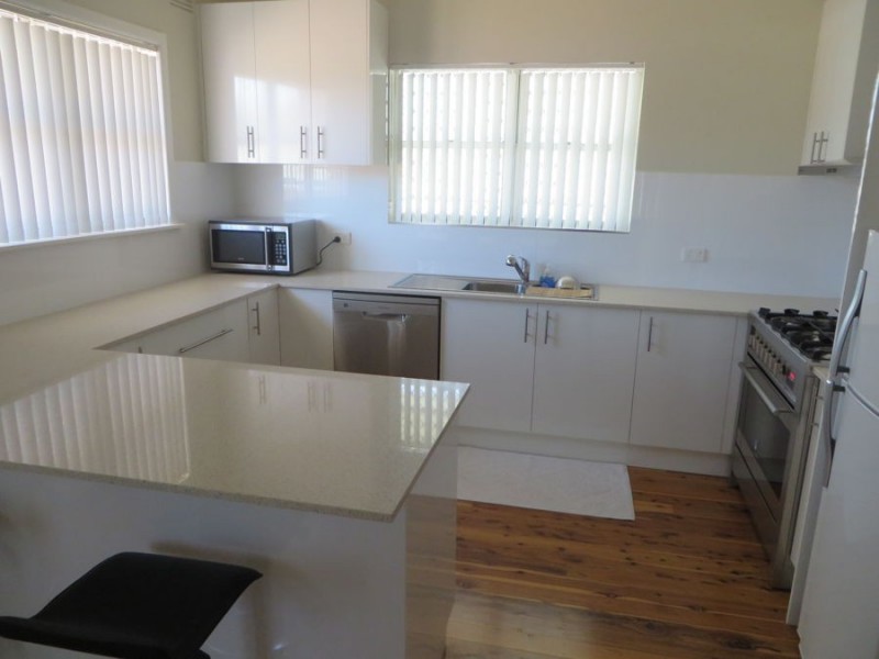 18 Ceduna Street, Wagga Wagga NSW 2650