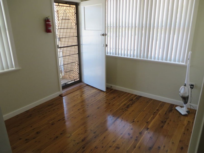 18 Ceduna Street, Wagga Wagga NSW 2650