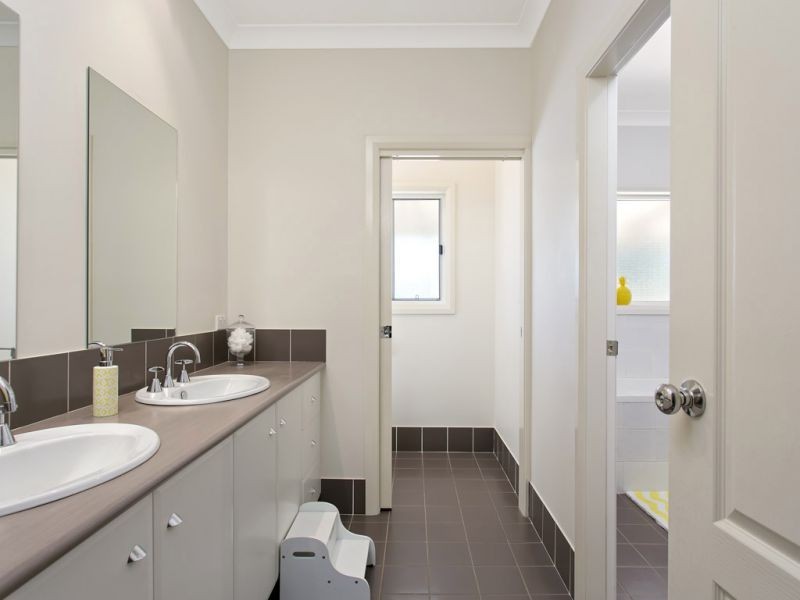 11 Burgan Drive, Springvale, Wagga Wagga NSW 2650