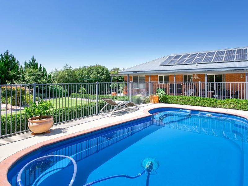 11 Burgan Drive, Springvale, Wagga Wagga NSW 2650