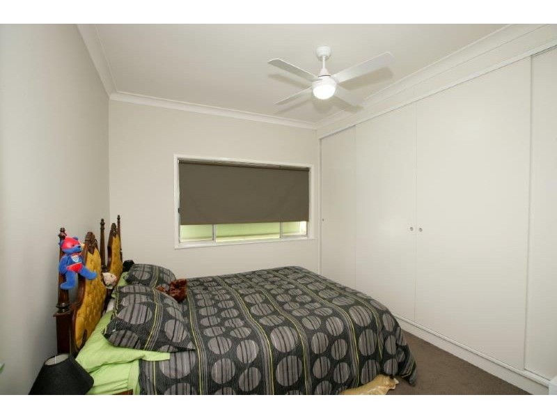 16 Cutler Avenue, Kooringal NSW 2650