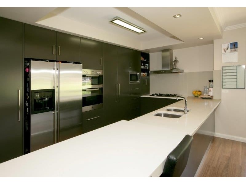 6 Kyalla Place, Bourkelands NSW 2650