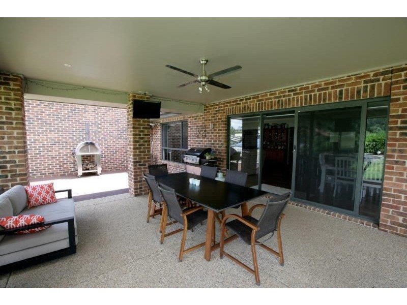 6 Kyalla Place, Bourkelands NSW 2650