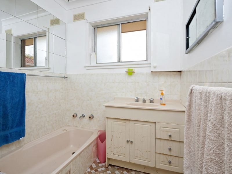 5 Coogan Street, Mount Austin, Wagga Wagga NSW 2650