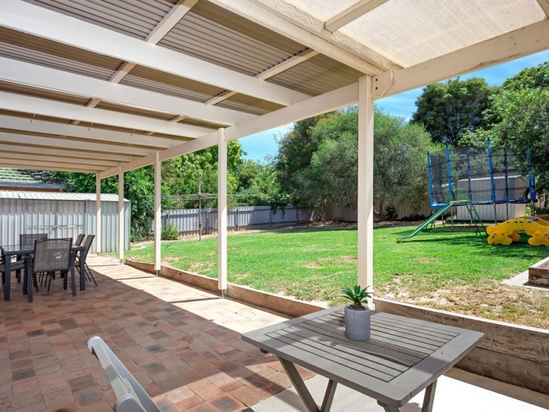 48 White Avenue, Kooringal, Wagga Wagga NSW 2650