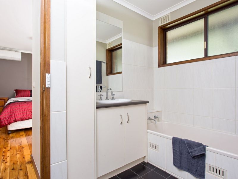 3 Dunn Avenue, Forest Hill, Wagga Wagga NSW 2650