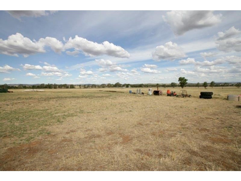 39 Brucedale Drive, Brucedale NSW 2650