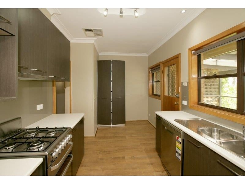 20 Marama Parade, Mount Austin, Wagga Wagga NSW 2650