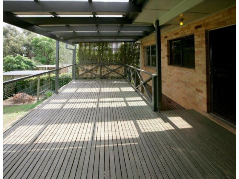 20 Marama Parade, Mount Austin, Wagga Wagga NSW 2650