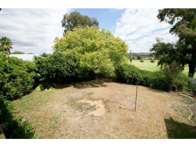 20 Marama Parade, Mount Austin, Wagga Wagga NSW 2650