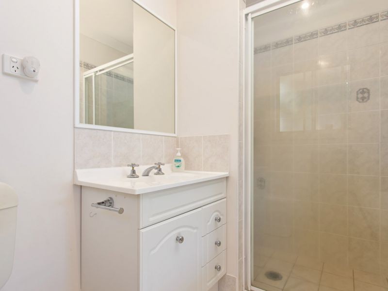 2 Woomera Place, Glenfield Park, Wagga Wagga NSW 2650