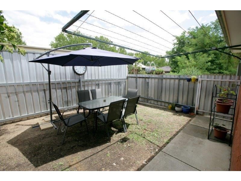 2/93 Trail Street, Central, Wagga Wagga NSW 2650