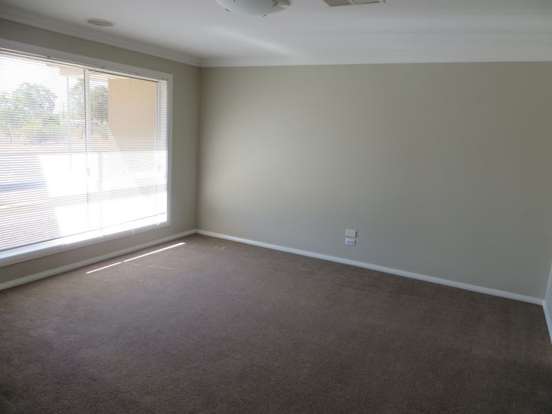 62 Mima Street, Wagga Wagga NSW 2650