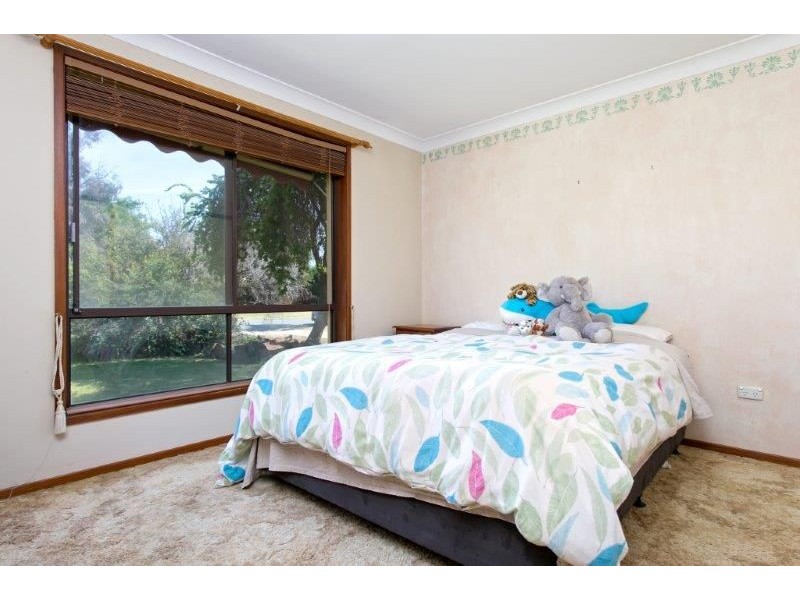 29 Goborra Street, Glenfield Park, Wagga Wagga NSW 2650