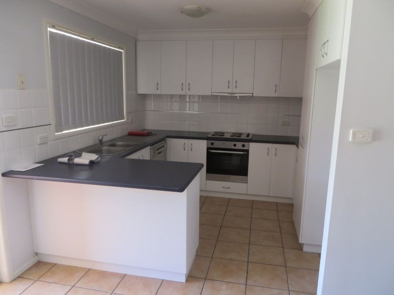 60 Veale Street, Wagga Wagga NSW 2650