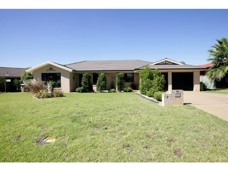 50 Yentoo Drive, Glenfield Park, Wagga Wagga NSW 2650