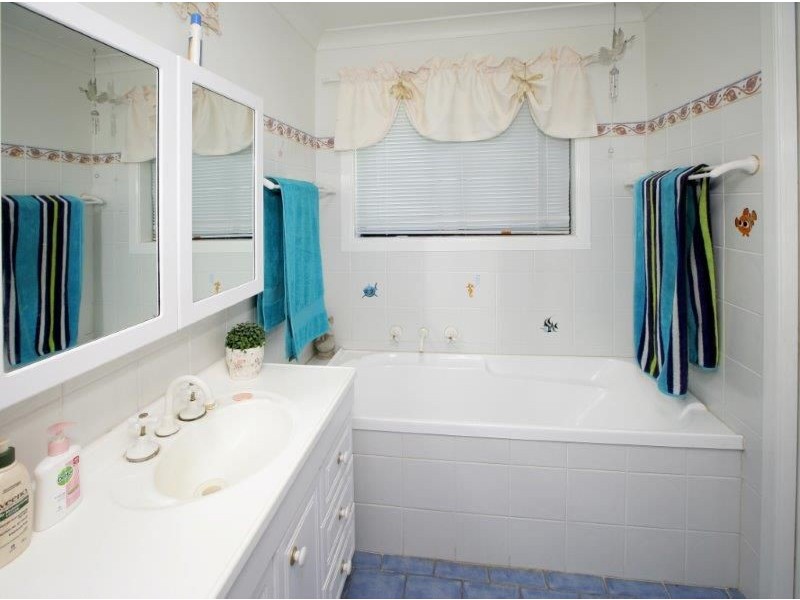50 Yentoo Drive, Glenfield Park, Wagga Wagga NSW 2650