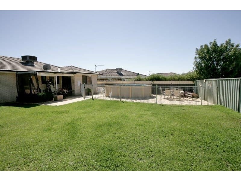 50 Yentoo Drive, Glenfield Park, Wagga Wagga NSW 2650