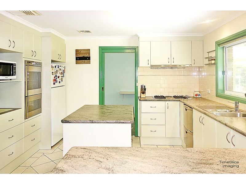 24 Mallee Road, Springvale, Wagga Wagga NSW 2650