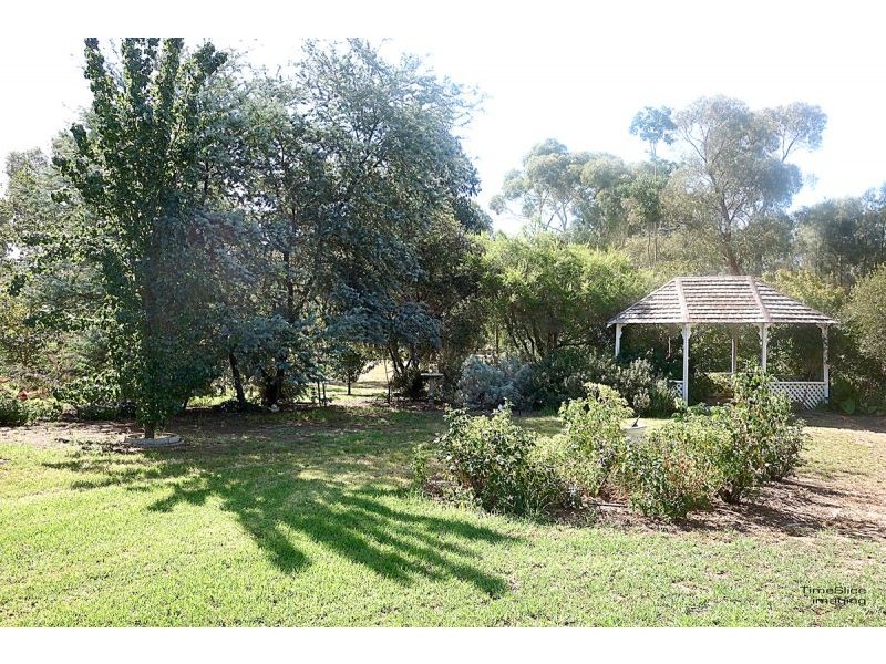 24 Mallee Road, Springvale, Wagga Wagga NSW 2650