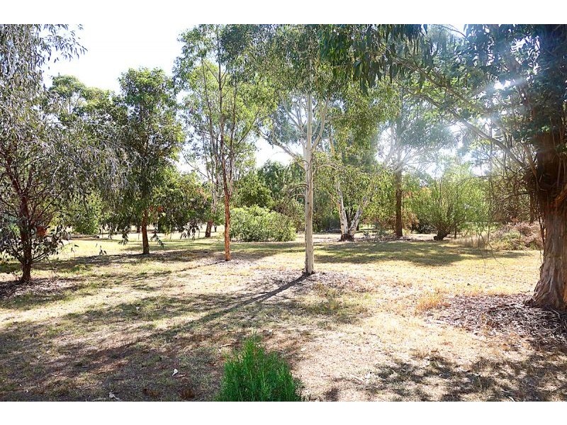 24 Mallee Road, Springvale, Wagga Wagga NSW 2650