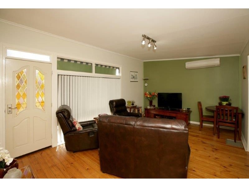 39 Tobruk Street, Ashmont, Wagga Wagga NSW 2650