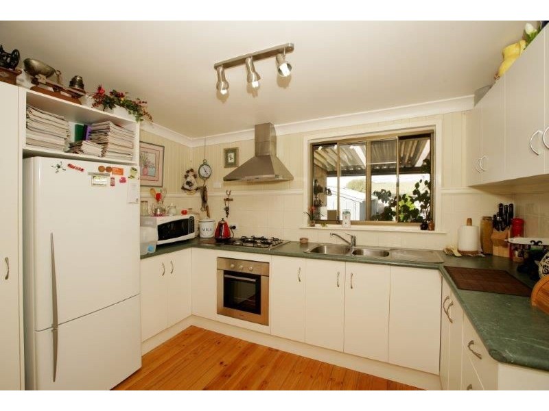 39 Tobruk Street, Ashmont, Wagga Wagga NSW 2650