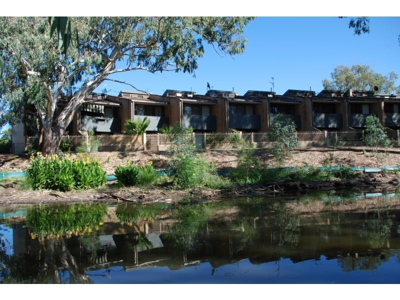 18/185 Forsyth Street, Central, Wagga Wagga NSW 2650