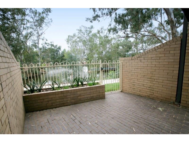 18/185 Forsyth Street, Central, Wagga Wagga NSW 2650