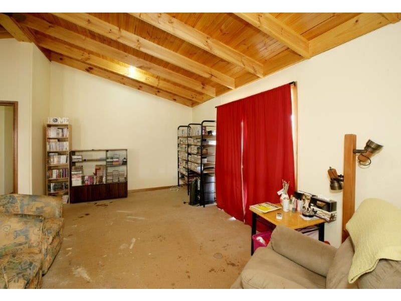 73 Iverach Street, Coolamon NSW 2701