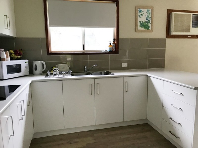 27 Goborra Street, Glenfield Park NSW 2650