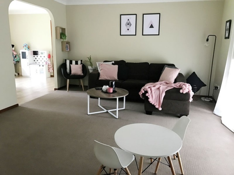 27 Goborra Street, Glenfield Park NSW 2650