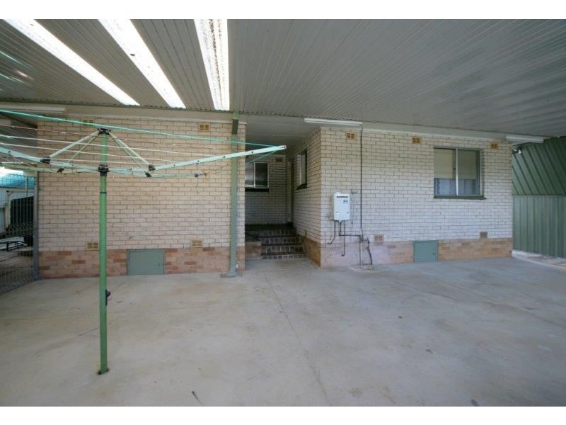 2 Pratt Street, Mount Austin, Wagga Wagga NSW 2650