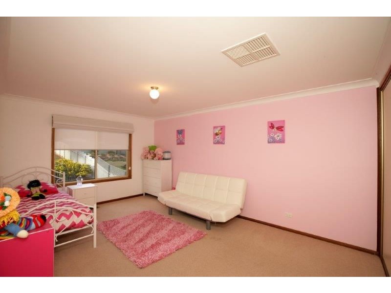 19 Lincoln Avenue, Tolland Heights, Wagga Wagga NSW 2650