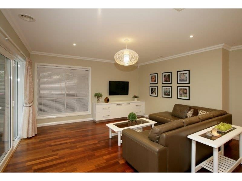 32 Bedervale Street, Bourkelands NSW 2650