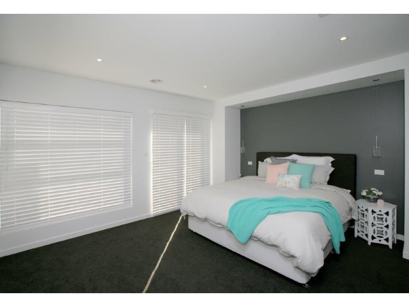 13 Samson Avenue, Estella NSW 2650