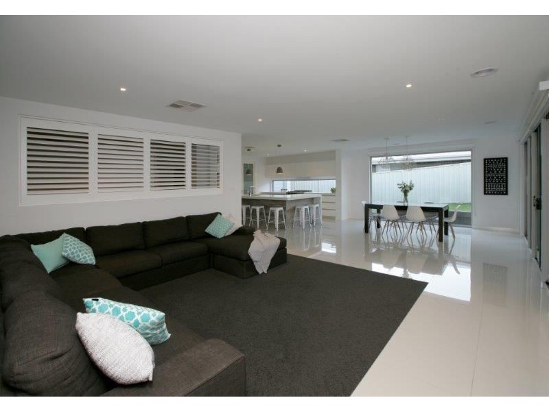 13 Samson Avenue, Estella NSW 2650