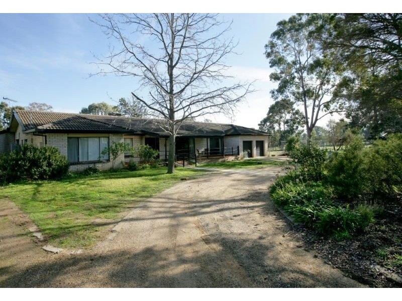 12 Brunskill Road, Lake Albert, Wagga Wagga NSW 2650