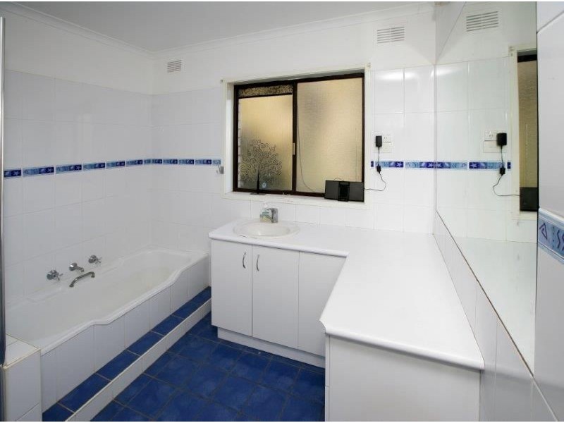 12 Brunskill Road, Lake Albert, Wagga Wagga NSW 2650