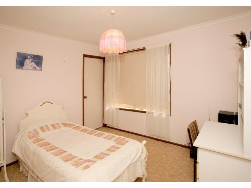 “Belhaven” Boiling Down Road, Lake Albert NSW 2650