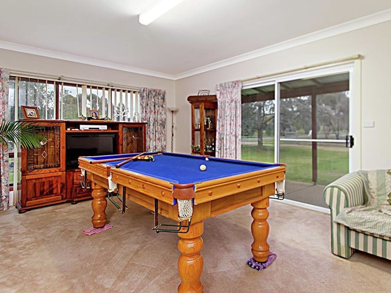 6 Cummins Drive, San Isidore, Wagga Wagga NSW 2650