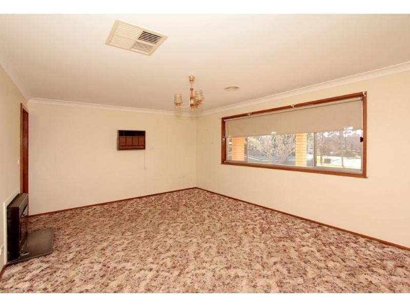 4 Waratah Crescent, Coolamon NSW 2701