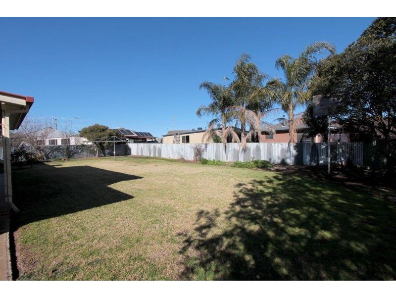 4 Waratah Crescent, Coolamon NSW 2701