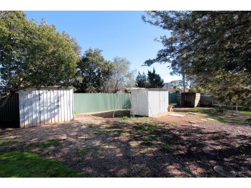 4 Waratah Crescent, Coolamon NSW 2701