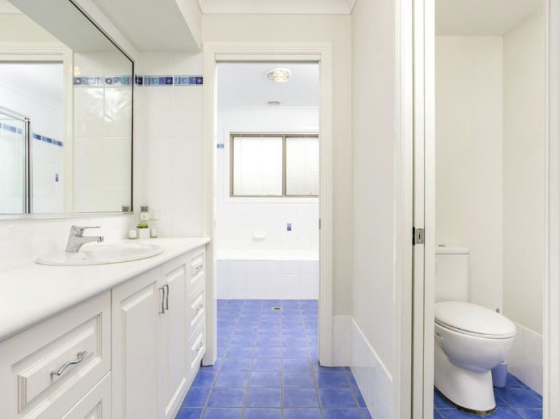 27 Indigo Drive, Springvale, Wagga Wagga NSW 2650