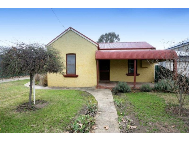 21 William Street, North Wagga Wagga NSW 2650