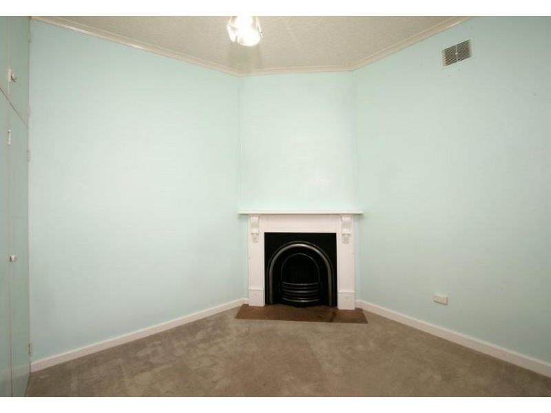 21 William Street, North Wagga Wagga NSW 2650